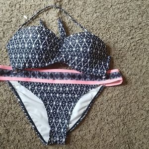 Halter pushup swimsuit
